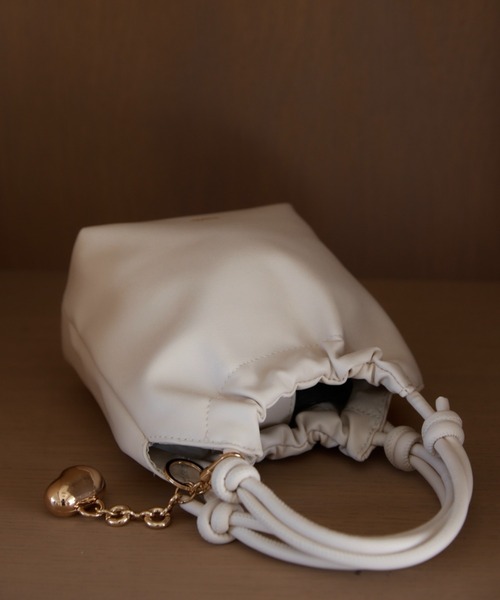 nunela（ヌネラ）の「デザインハンドバッグ【No.7】（ハンドバッグ・レディース・キャメル/ブラック/ナチュラル/イエロー/ブラウン・FREE）」の10枚目の写真