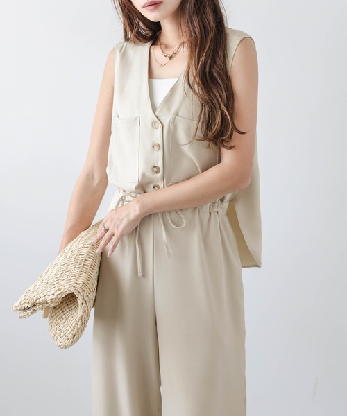 AMELY(エミリー)の「バックセパレートオールインワン(つなぎ/オールインワン・レディース・ブラック/グレイッシュベージュ/ライトベージュ・M/L)」の9枚目の写真