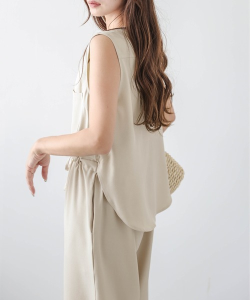 AMELY(エミリー)の「バックセパレートオールインワン(つなぎ/オールインワン・レディース・ブラック/グレイッシュベージュ/ライトベージュ・M/L)」の10枚目の写真