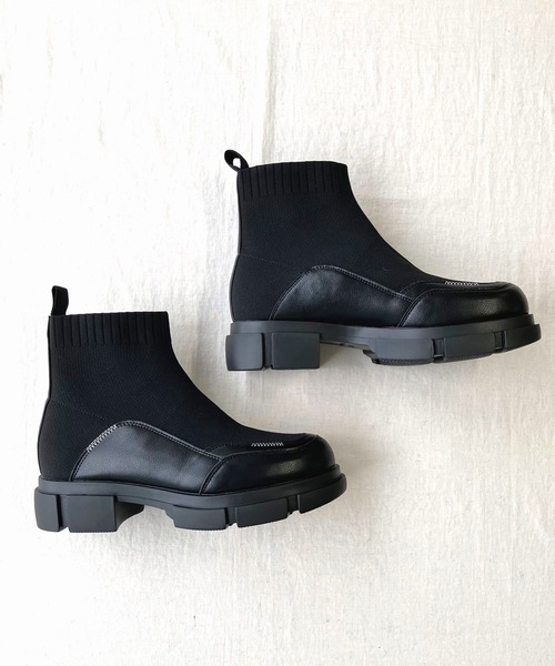 Q（キュー）の「厚底ニットブーツ（ブーツ・レディース・ブラック/アイボリー・23.5/24.5）」の7枚目の写真