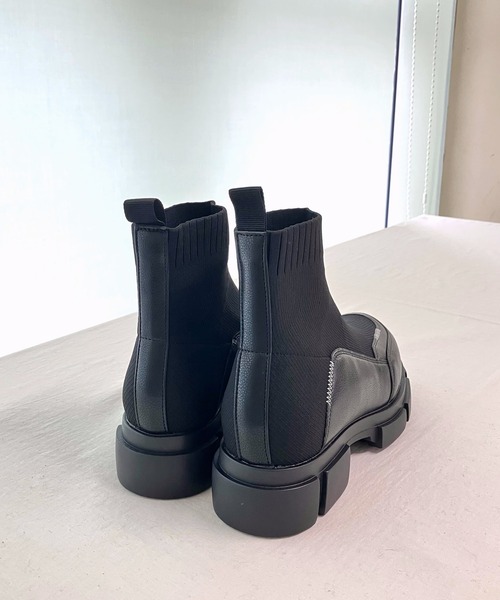 Q（キュー）の「厚底ニットブーツ（ブーツ・レディース・ブラック/アイボリー・23.5/24.5）」の12枚目の写真