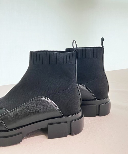 Q（キュー）の「厚底ニットブーツ（ブーツ・レディース・ブラック/アイボリー・23.5/24.5）」の11枚目の写真