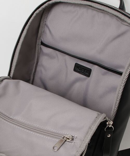 ノートPC収納可能】クッション入りA4リュック（ハンドバッグ）｜+diana