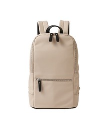 +diana（プラスダイアナ）の「【ノートPC収納可能】クッション入りA4リュック（ハンドバッグ）」