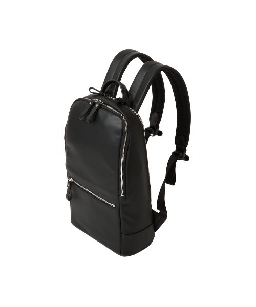 +dianaノートPC収納可能】クッション入りA4リュック ノートPC収納可能】クッション入りA4リュック（ハンドバッグ）｜+diana