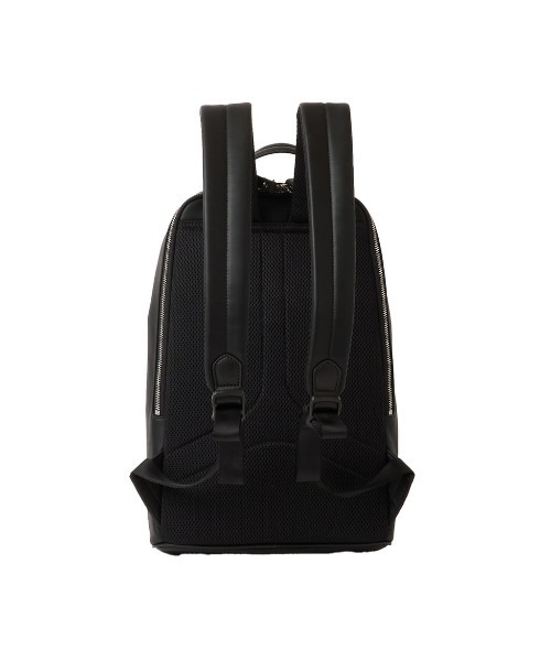 ノートPC収納可能】クッション入りA4リュック（ハンドバッグ）｜+diana