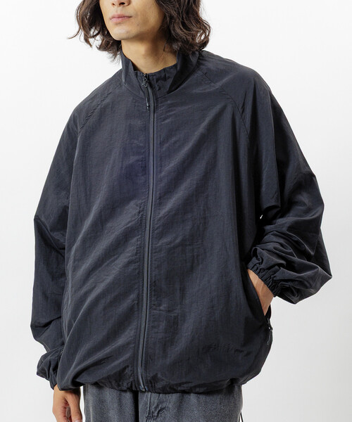 セール】限定展開 リラックスフィット スタンドカラー ナイロン