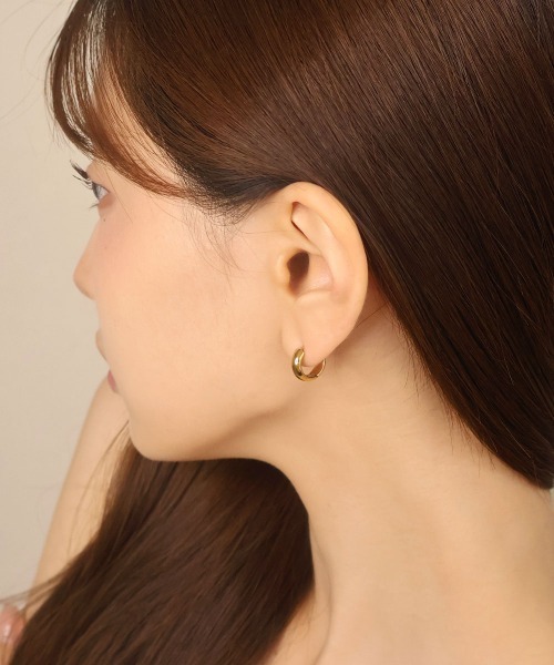 CEMONEMO(セモネモ)の「【金属アレルギー対応】 シンプル フープ ピアス 3セット / サージカルステンレス316L(ピアス(両耳用)・レディース・ゴールド/シルバー・FREE)」の5枚目の写真