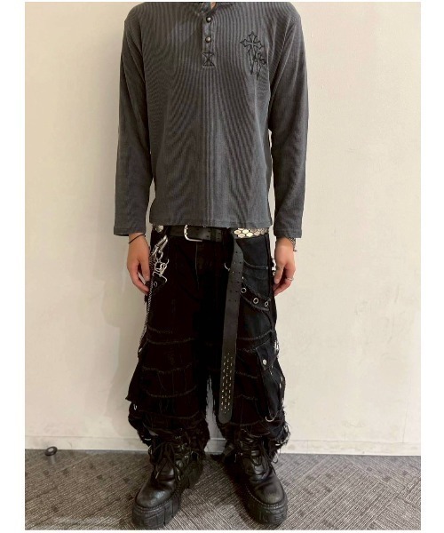 FREE DEE（フリー ディー）の「A'GEM/9 × .kom 『FREE DEE/フリーディー』 ワッフルクロスヘンリーネック長袖Ｔシャツ（Tシャツ/カットソー・メンズ・チャコールグレー/ブラック・M）」の11枚目の写真