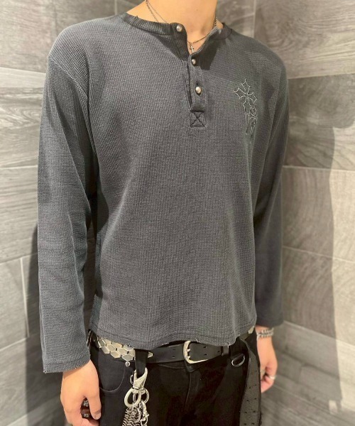 FREE DEE（フリー ディー）の「A'GEM/9 × .kom 『FREE DEE/フリーディー』 ワッフルクロスヘンリーネック長袖Ｔシャツ（Tシャツ/カットソー・メンズ・チャコールグレー/ブラック・M）」の15枚目の写真