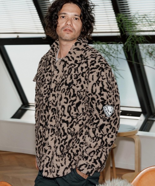 No Rain No Rainbow(ノーレインノーレインボー)の「mj11038-leopard boa CPO jacket ジャケット(NR25W-02)(ミリタリージャケット・メンズ・レオパード/アニマル・S/M/L/XL)」の2枚目の写真