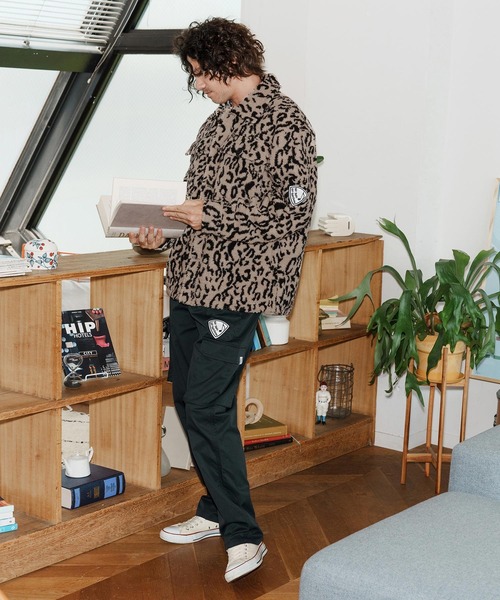 No Rain No Rainbow(ノーレインノーレインボー)の「mj11038-leopard boa CPO jacket ジャケット(NR25W-02)(ミリタリージャケット・メンズ・レオパード/アニマル・S/M/L/XL)」の8枚目の写真