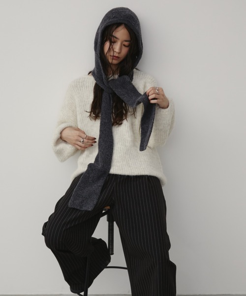 Aunt Marie's（アントマリーズ）の「フード付きニットマフラー（マフラー・レディース・アイボリー/ブルー/チャコールグレー・FREE）」の16枚目の写真