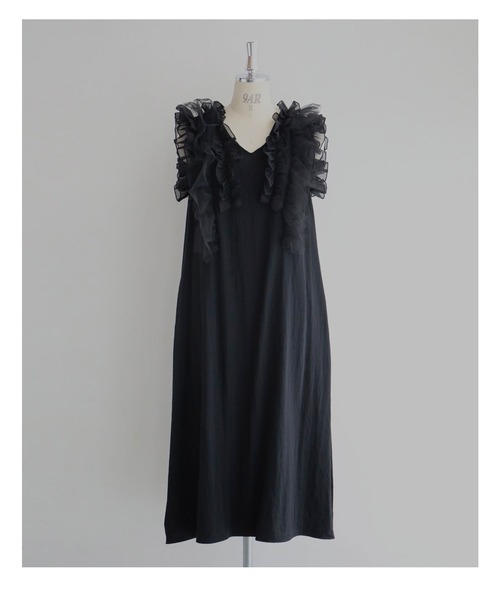 cawaii(カワイイ)の「(黒)デコレーションチュールのバックリボンミディアムワンピース(ワンピース・レディース・ブラック・FREE)」の5枚目の写真