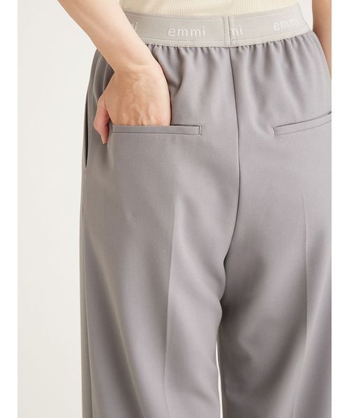 emmi（エミ）の「emmi ジャガードゴムタックパンツ（スラックス・レディース・グレー/アイボリー/ブラック・0/1）」の8枚目の写真