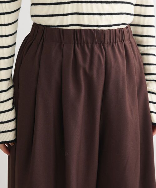 ELENCARE DUE（エレンカーレデュエ）の「・ELENCARE DUE ツイルタックコクーンパンツ（その他パンツ・レディース・ブラック/ブラウン/ベージュ・FREE）」の9枚目の写真