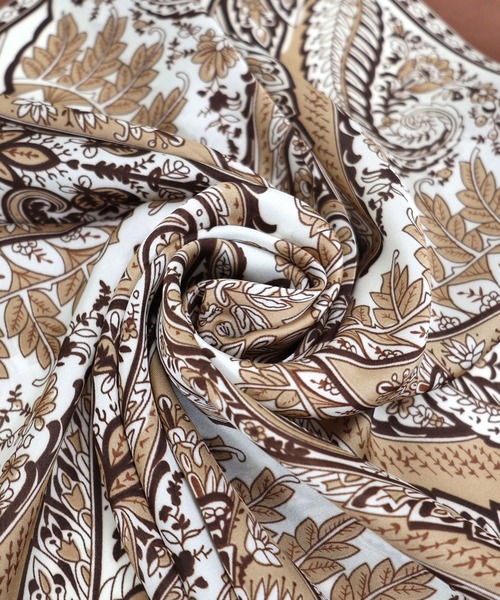 MIAN （ミアン）の「ペーズリー柄マルチスカーフ（バンダナ/スカーフ・レディース・ブラウン・FREE）」の8枚目の写真