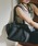 idem�i�C�f���j�́uheart × belt suede shoulder bag / �n�[�g�x���g�X�G�[�h�V�����_�[�o�b�O�i�g�[�g�o�b�O�j�v�b�u���b�N