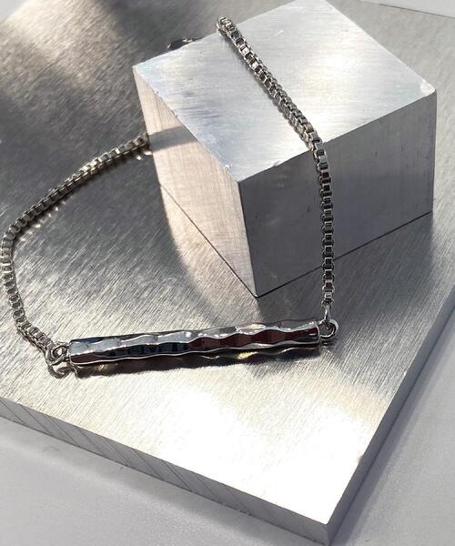 tk.TAKEO KIKUCHI(ティーケータケオキクチ)の「シックブレスレット(ブレスレット・メンズ・シルバー系/シルバー・00)」の1枚目の写真