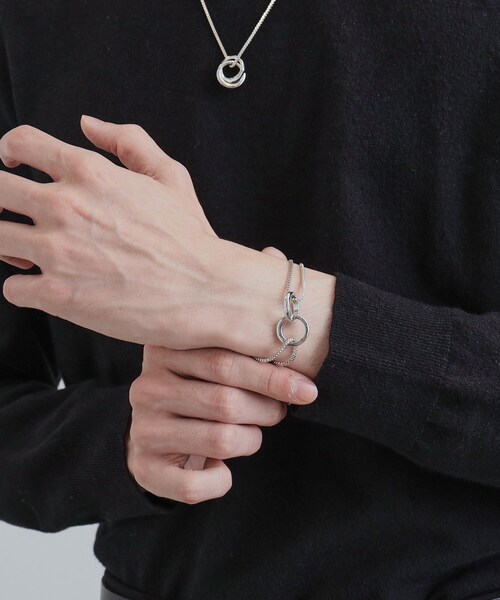 tk.TAKEO KIKUCHI(ティーケータケオキクチ)の「シックブレスレット(ブレスレット・メンズ・シルバー系/シルバー・00)」の8枚目の写真