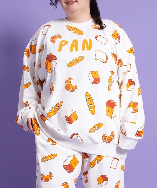 PUNYUS(プニュズ)の「【新サイズ】フード総柄スウェット(PAN)(スウェット・レディース・ベージュ・1/2/3/4/5)」の2枚目の写真