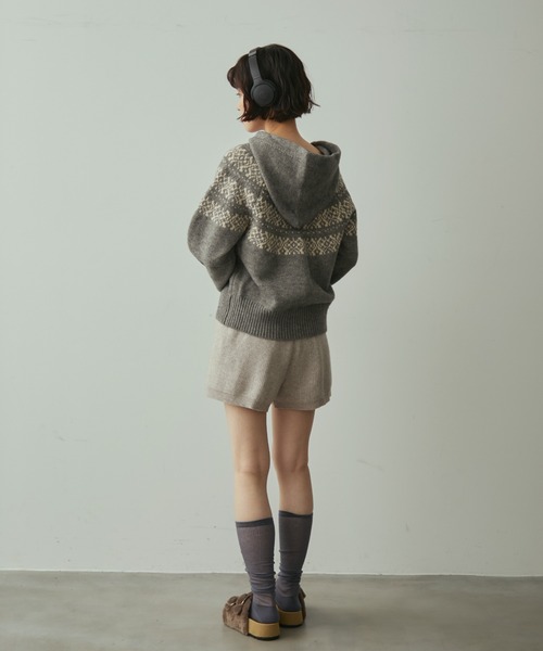 full/fill.（フルフィル）の「nordic hood zip knit cardigan / ノルディックフードジップニットカーディガン（ニット/セーター・レディース・グレー/アイボリー・FREE）」の6枚目の写真