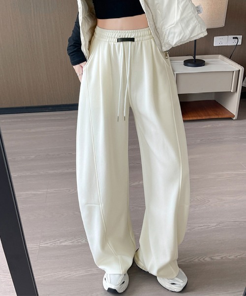 ReRe(リリ)の「ワイドシルエットスウェットパンツ(スウェットパンツ・レディース・ブラック/ネイビー/ダークグレー/ライトグレー/アッシュグレー/ホワイト・MEDIUM)」の10枚目の写真