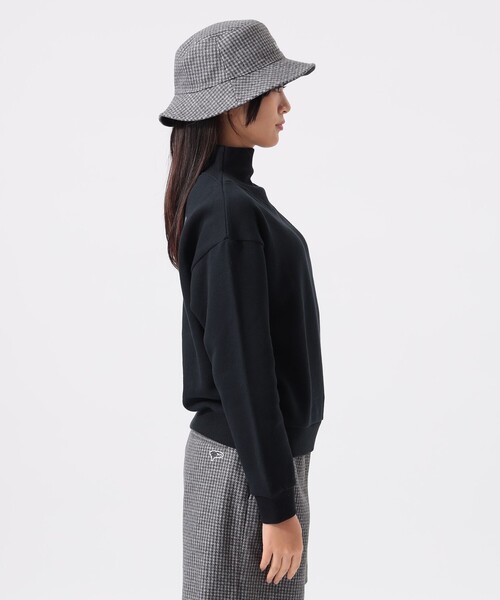 BEAMS GOLF(ビームスゴルフ)の「ORANGE LABEL / スタンドカラー 裏毛 プルオーバー(スウェット・レディース・ブラック/ホワイト/グレー・LARGE/MEDIUM/SMALL)」の4枚目の写真
