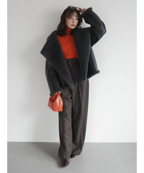 LAGUNAMOON（ラグナムーン）の「バイカラーベルトパンツ（その他パンツ・レディース・アイボリー/ダークブラウン/チャコールグレー/モカ・SMALL/MEDIUM）」の17枚目の写真