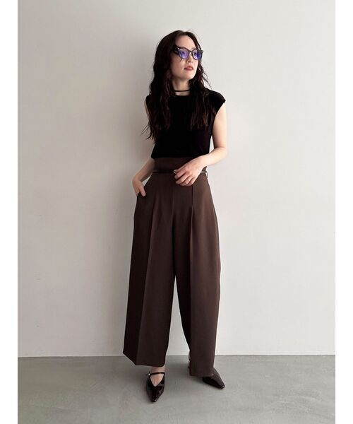 LAGUNAMOON（ラグナムーン）の「バイカラーベルトパンツ（その他パンツ・レディース・アイボリー/ダークブラウン/チャコールグレー/モカ・SMALL/MEDIUM）」の22枚目の写真