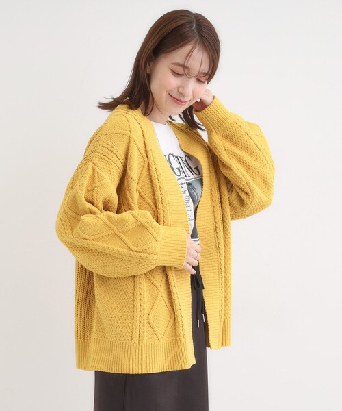SHOO・LA・RUE(シューラルー)の「【洗濯機可/S-LL】大人の抜け感 ざっくり編み モールケーブルカーディガン【CIRCRIC】(カーディガン/ボレロ・レディース・ブラウン系/イエロー系その他/アイボリー・04/03/02/01)」の19枚目の写真