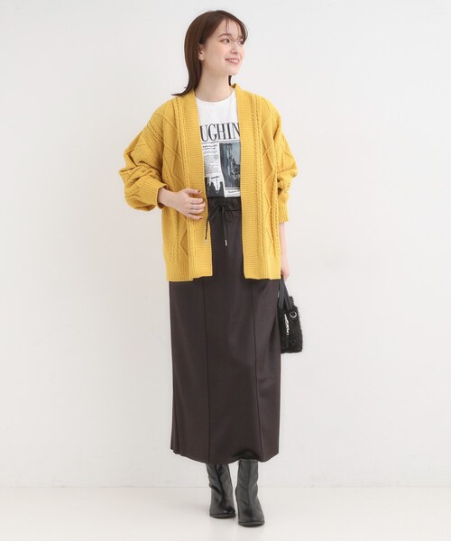 SHOO・LA・RUE(シューラルー)の「【洗濯機可/S-LL】大人の抜け感 ざっくり編み モールケーブルカーディガン【CIRCRIC】(カーディガン/ボレロ・レディース・ブラウン系/イエロー系その他/アイボリー・04/03/02/01)」の20枚目の写真