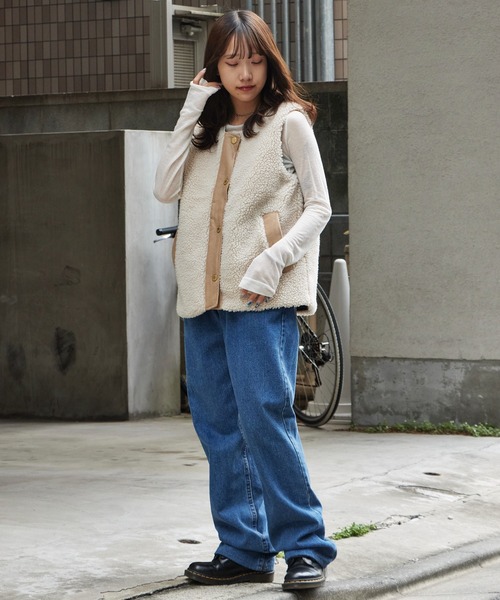 Barbour（バブアー）の「Barbour/バブア― Dulsie(ダルシー) ボアライナーベスト（ベスト・レディース・ブラック/オリーブ/クリーム・10/12）」の5枚目の写真