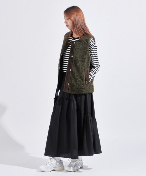 Barbour（バブアー）の「Barbour/バブア― Dulsie(ダルシー) ボアライナーベスト（ベスト・レディース・ブラック/オリーブ/クリーム・10/12）」の21枚目の写真