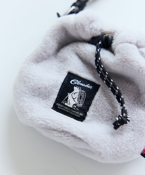 COBMASTER(コブマスター)の「Cobmaster/コブマスター 別注Fluffy Drawstring bag mini ドローストリング ミニバッグ(ショルダーバッグ・メンズ・ブラック/グレー/グリーン/ピンク/ベージュ・ONE SIZE)」の17枚目の写真