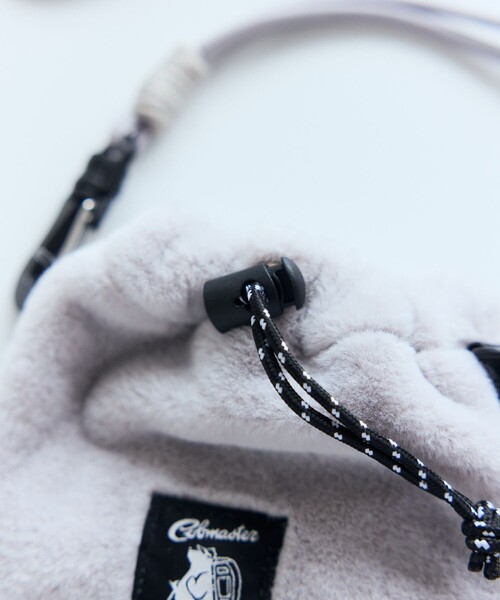 COBMASTER(コブマスター)の「Cobmaster/コブマスター 別注Fluffy Drawstring bag mini ドローストリング ミニバッグ(ショルダーバッグ・メンズ・ブラック/グレー/グリーン/ピンク/ベージュ・ONE SIZE)」の10枚目の写真