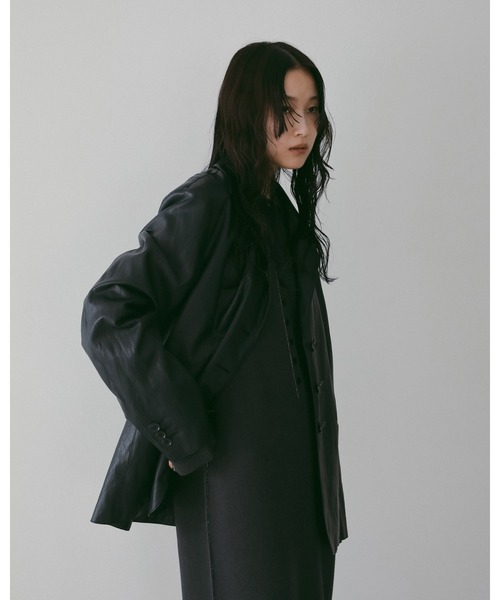 anuke（アンヌーク）の「Ecoleather Tailored Jacket（テーラードジャケット・レディース・ネイビー/アイボリー・36inch/38inch）」の5枚目の写真