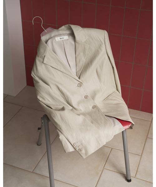 anuke（アンヌーク）の「Ecoleather Tailored Jacket（テーラードジャケット・レディース・ネイビー/アイボリー・36inch/38inch）」の16枚目の写真