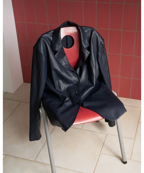 anuke（アンヌーク）の「Ecoleather Tailored Jacket（テーラードジャケット・レディース・ネイビー/アイボリー・36inch/38inch）」の17枚目の写真