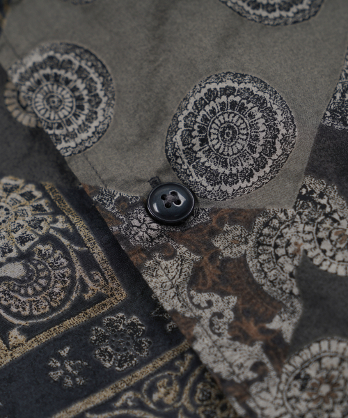 FRIZMWORKS(フリズムワークス)の「DIAMOND PATCHWORK RELAX SHIRT _ BLACK(シャツ/ブラウス・メンズ・その他・MEDIUM/LARGE/X-LARGE)」の5枚目の写真
