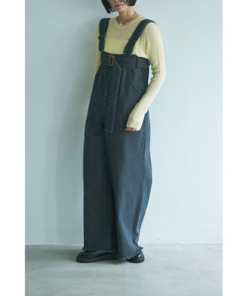 marjour(マージュール)の「DENIM SALOPETTE PANTS(サロペット/オーバーオール・レディース・ブラック・M)」の1枚目の写真