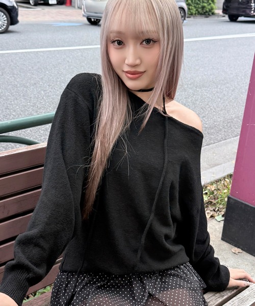 DAESE TOKYO(デセトウキョウ)の「『DAESE TOKYO/デセトウキョウ』杢ストレッチオフショルチョーカー付きプルオーバー(ニット/セーター・レディース・アイボリー/ブラック/チャコールグレー・FREE)」の3枚目の写真