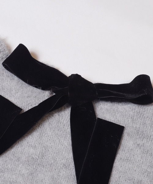 coca(coca)(コカ)の「バックリボン異素材ドッキングニットトップス(ニット/セーター・レディース・ライトベージュ/ライトグレー・L/M)」の18枚目の写真