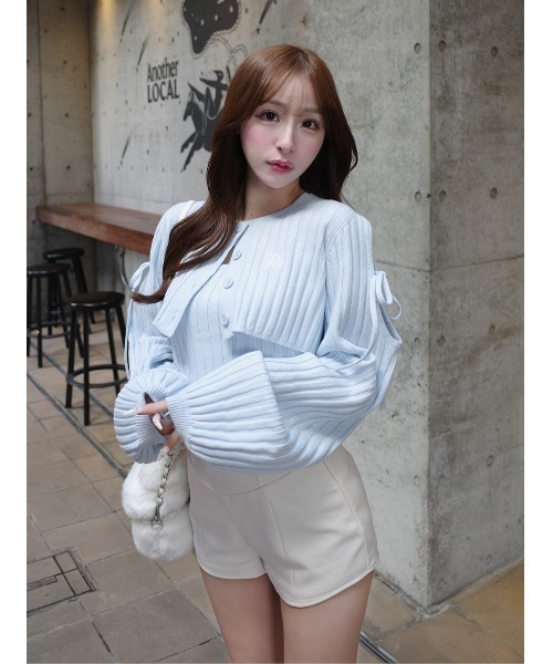 Darich（ダーリッチ）の「ショルダーオープンアンサンブルニットトップス（ニット/セーター・レディース・グレー/アイボリー/サックスブルー/ブラック・FREE）」の4枚目の写真