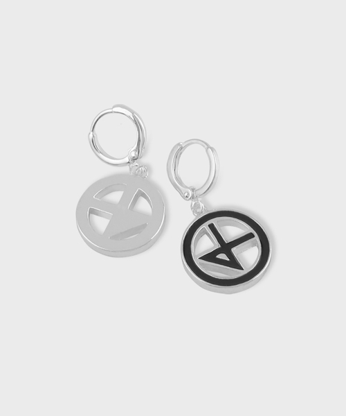 NONENON(ノンノン)の「EPOXY COMPASS EAR(ピアス(両耳用)・レディース・その他・FREE)」の2枚目の写真
