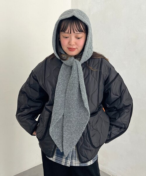 CPCM（シーピーシーエム）の「フード付きニットマフラー（マフラー・レディース・アイボリー/グレー/レッド/ブラック・FREE）」の22枚目の写真