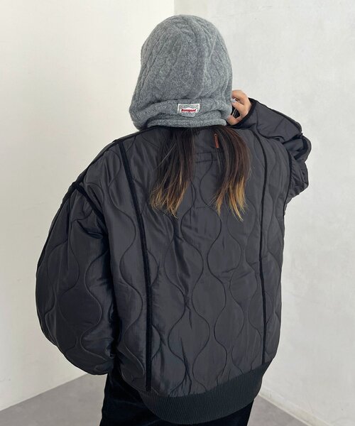 CPCM（シーピーシーエム）の「フード付きニットマフラー（マフラー・レディース・アイボリー/グレー/レッド/ブラック・FREE）」の19枚目の写真