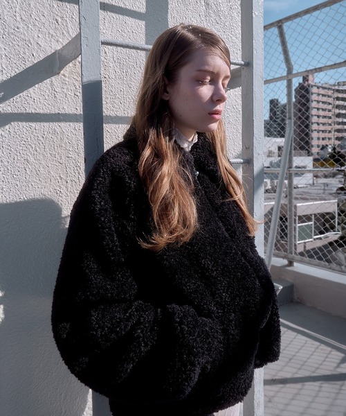 mieya mieya（ミーヤミーヤ）の「【mieya mieya】POODLE BOOA COAT/プードルボアコート（ブルゾン・レディース・ブラック/ホワイト・FREE）」の14枚目の写真