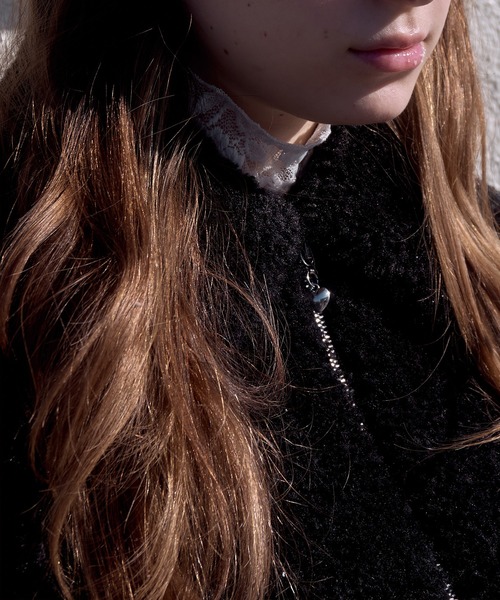 mieya mieya（ミーヤミーヤ）の「【mieya mieya】POODLE BOOA COAT/プードルボアコート（ブルゾン・レディース・ブラック/ホワイト・FREE）」の5枚目の写真