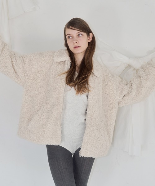 mieya mieya（ミーヤミーヤ）の「【mieya mieya】POODLE BOOA COAT/プードルボアコート（ブルゾン・レディース・ブラック/ホワイト・FREE）」の12枚目の写真